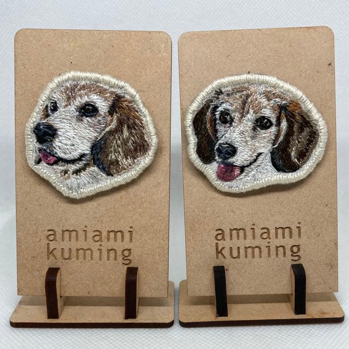 うちの子刺繍　オーダーメイド　ビーグル　4cmブローチスタンド付き