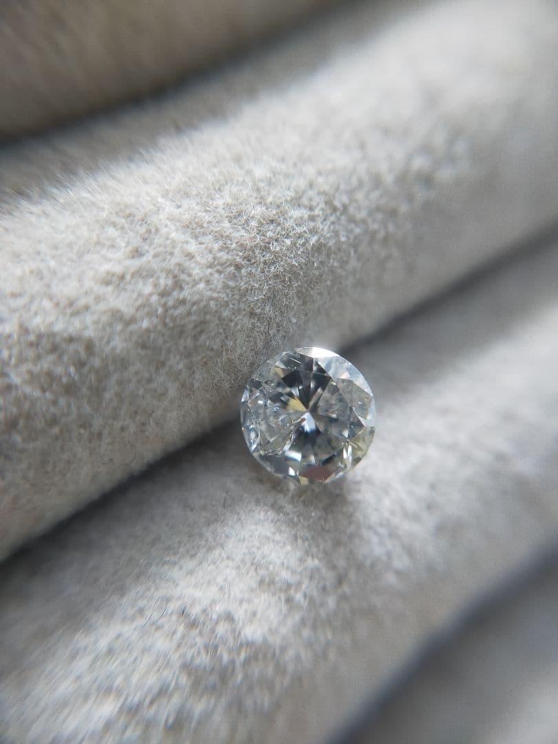 天然ダイヤモンド ルース 0.810ct I I1 FAIR