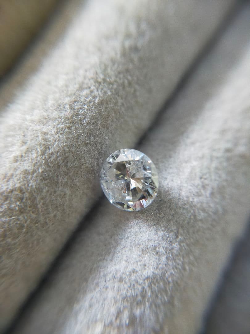 天然ダイヤモンド ルース 0.810ct I I1 FAIR