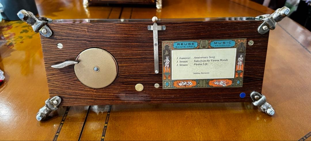 reuge 144弁 ドナウ河の漣 ウィーン気質 ウィーンの森の物語