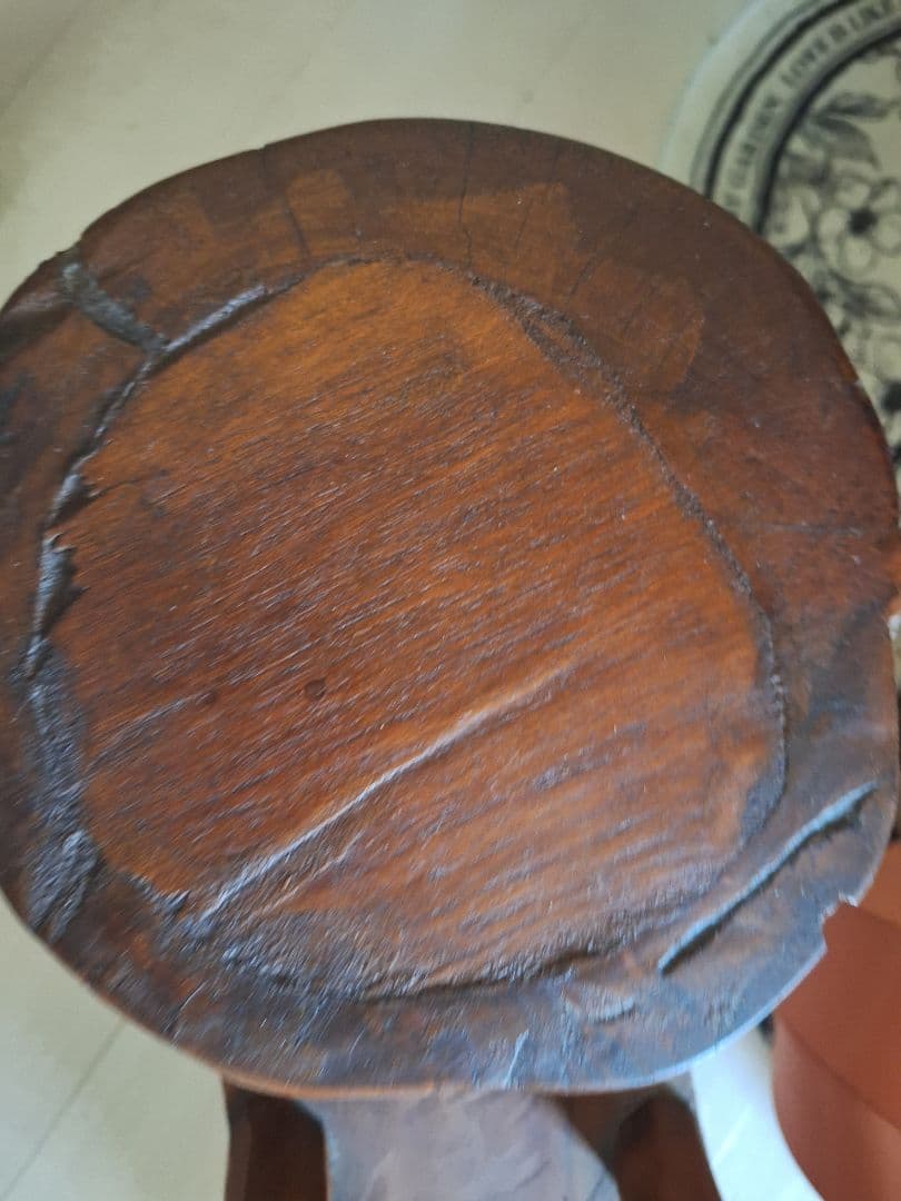 ★アジアン家具　ユニークデザイン 収納付き★