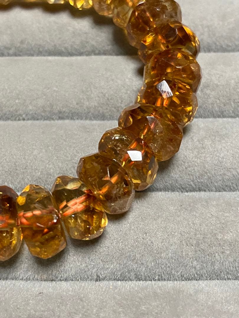 ohana smile⭐︎高品質大玉ウイスキーシトリン　ボタンカットブレスレット