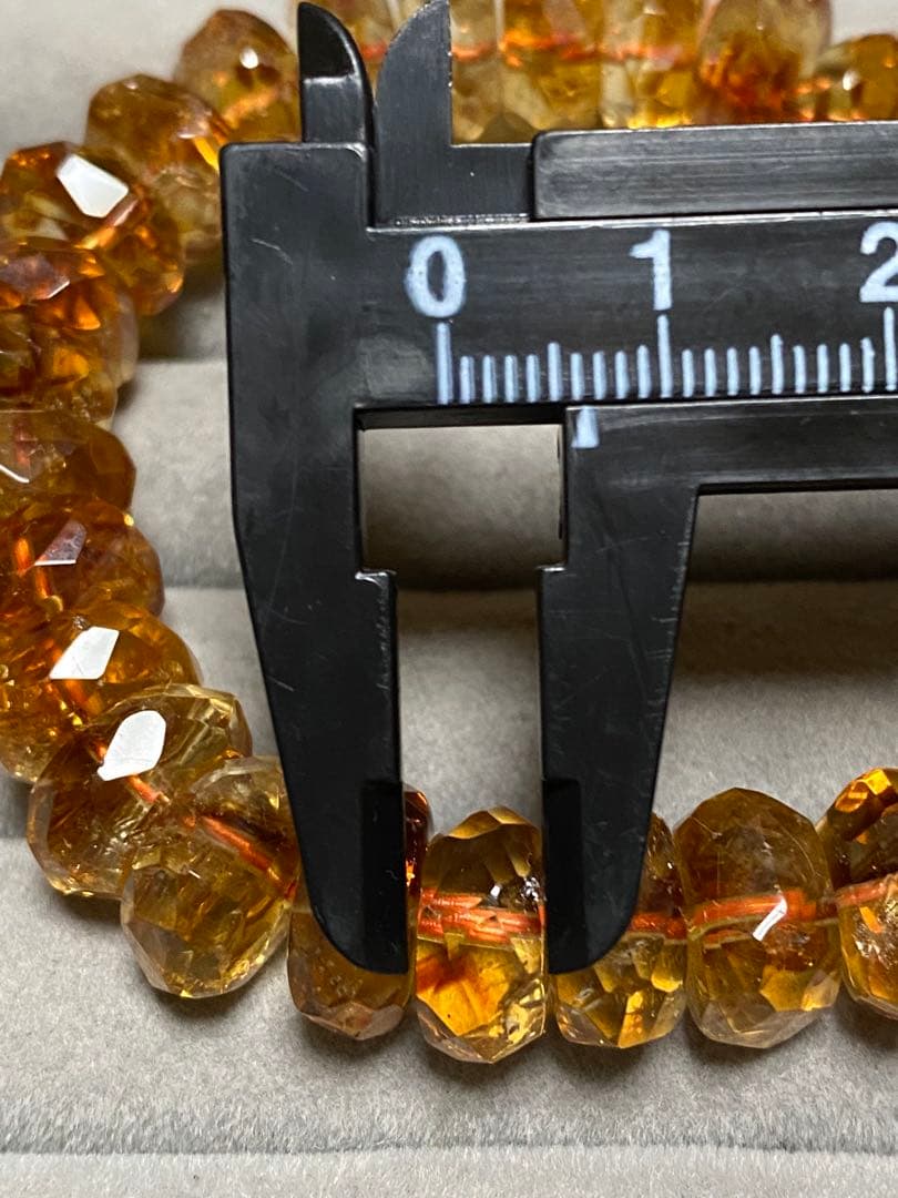 ohana smile⭐︎高品質大玉ウイスキーシトリン　ボタンカットブレスレット