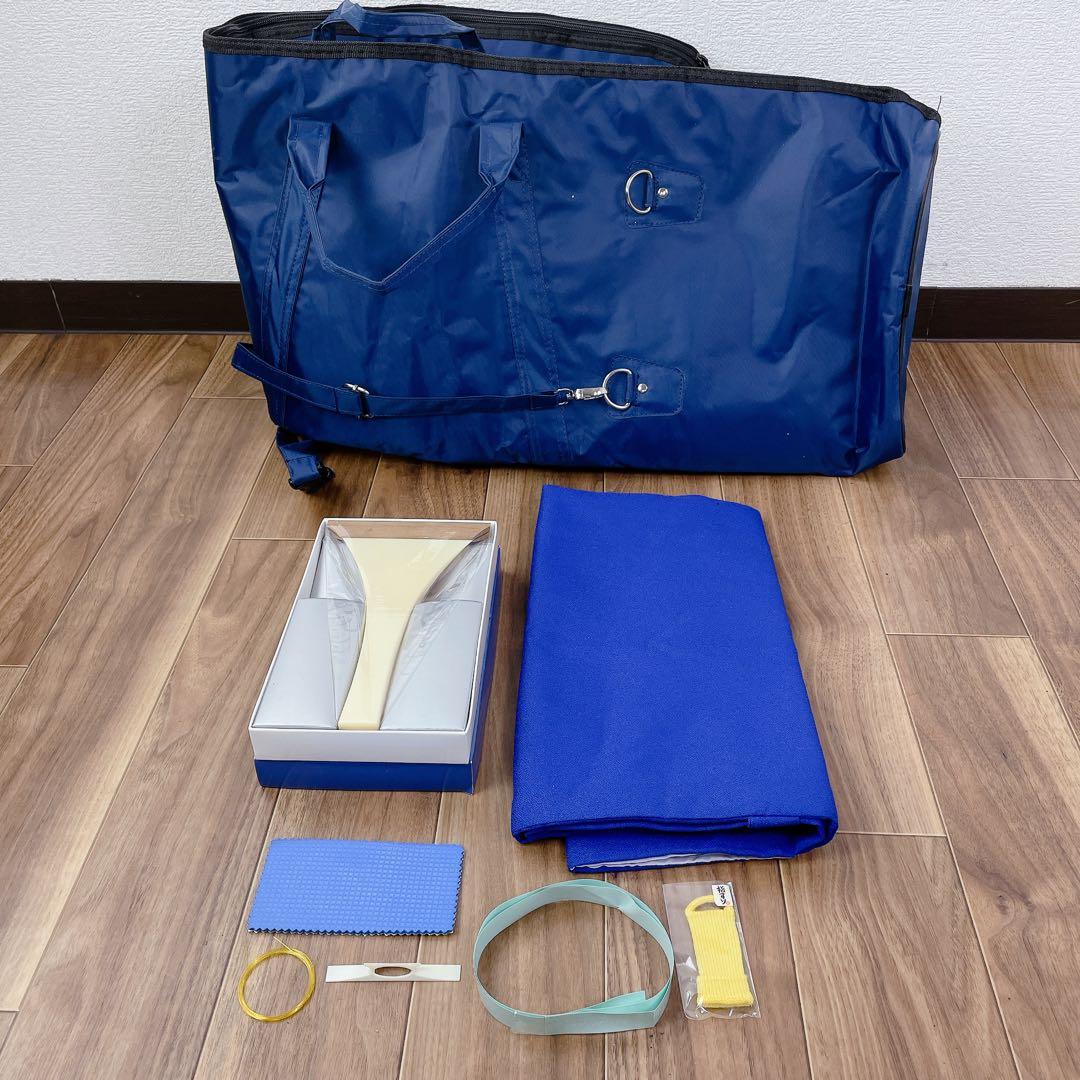 三味線 樫棹　細棹 犬皮 付属品多数 バチ付き