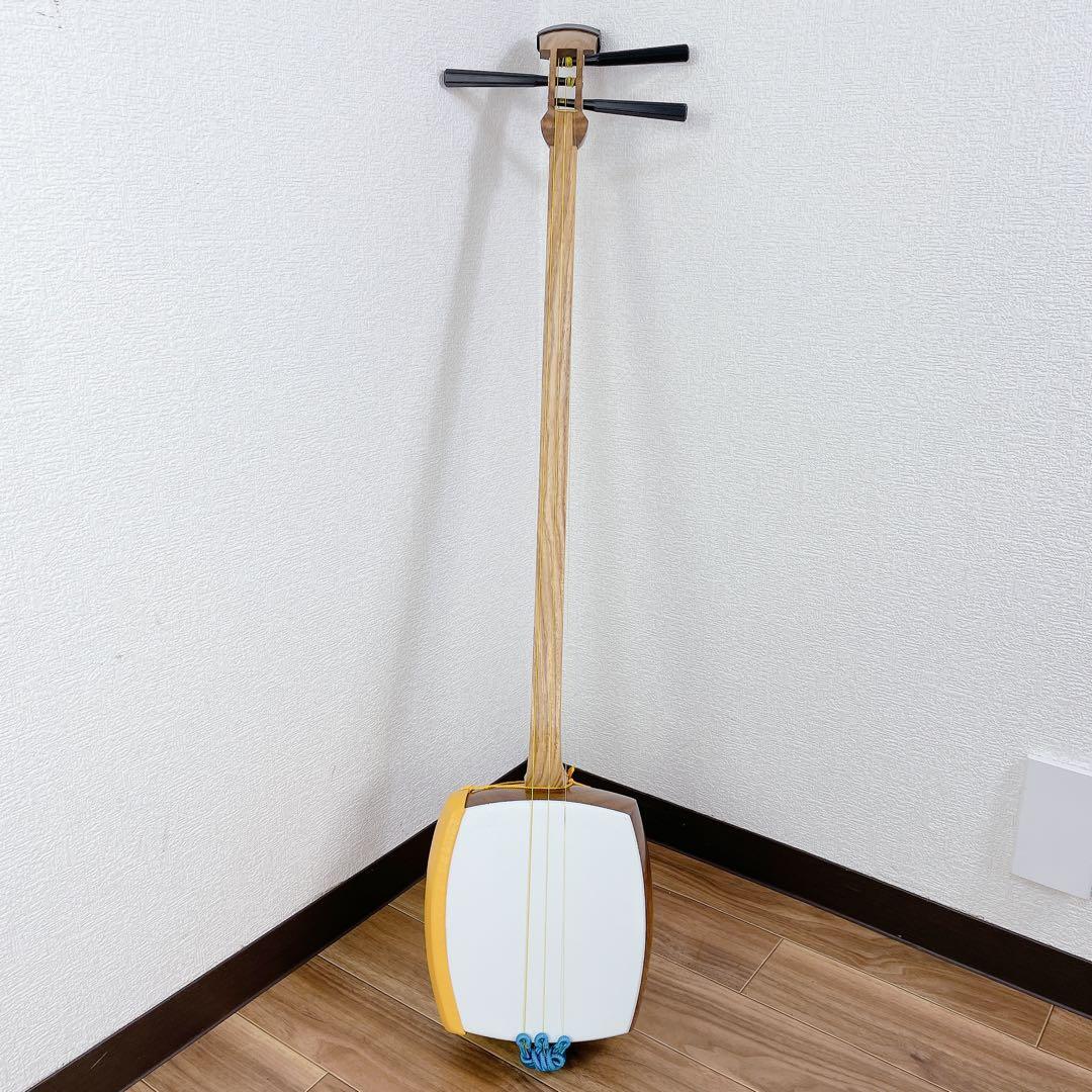 三味線 樫棹　細棹 犬皮 付属品多数 バチ付き