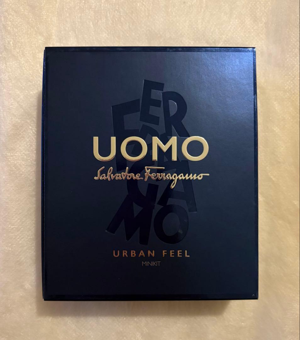 サルバトーレ・フェラガモ UOMO Urban Feel ミニコフレ
