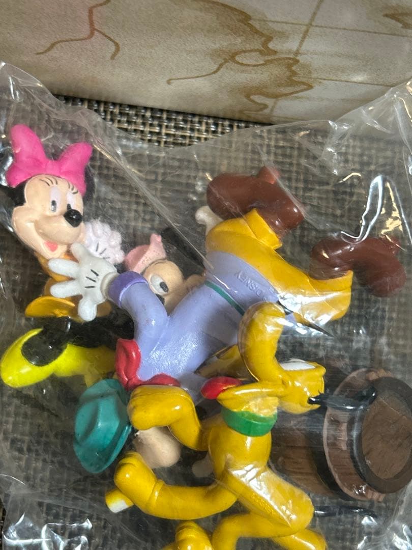 ディズニー　貯金箱、オルゴール（新品・未使用）
