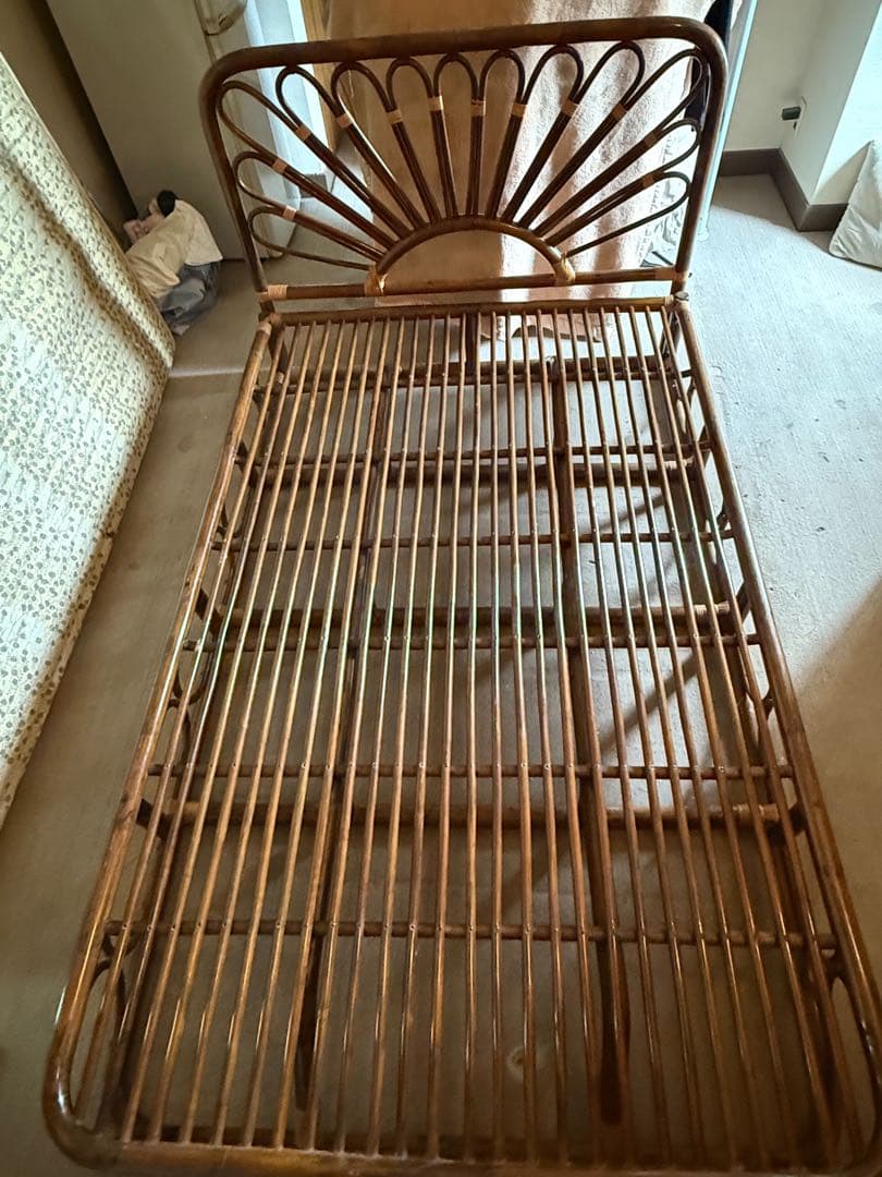☆希少☆ ラタン　セミダブルベッド　昭和レトロ　ヴィンテージ　アンティーク　籐