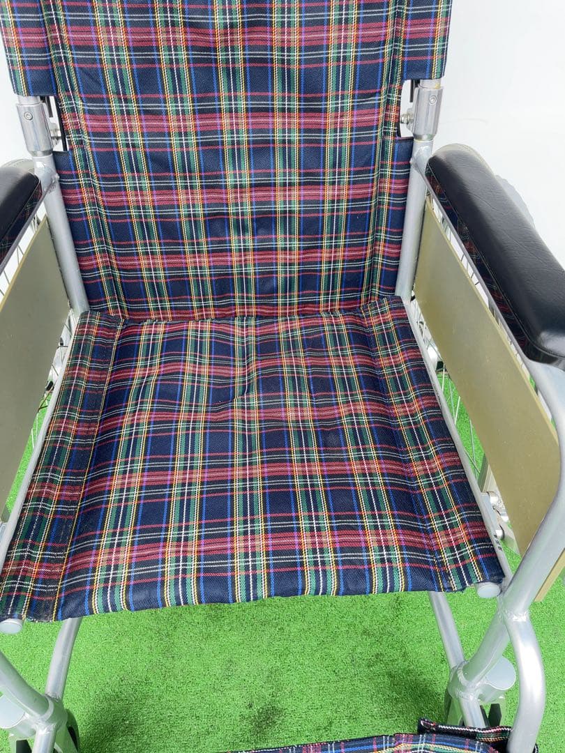 幸和製作所　自走用車椅子(TacaoF)