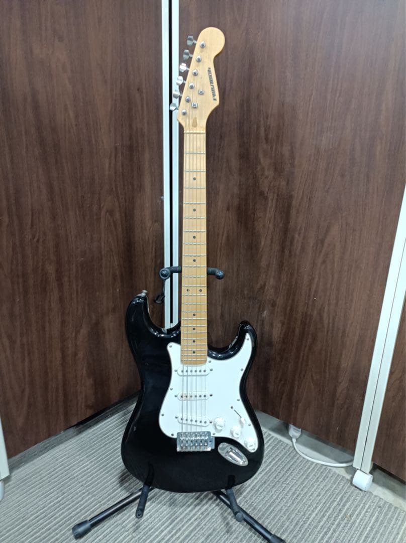 [八6475] Playtech プレイテック エレキギター※裏蓋なし