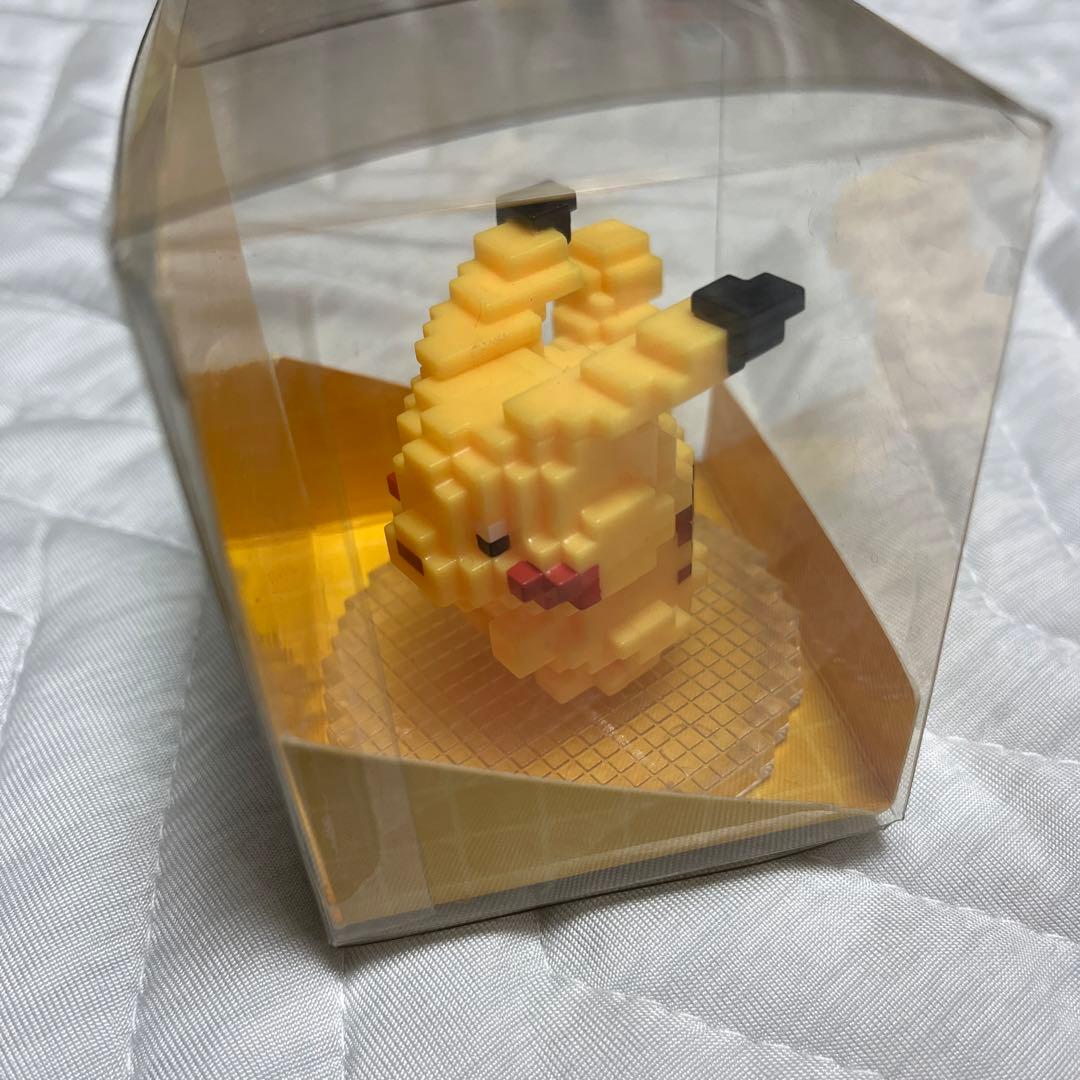 ポケモンセンター限定ドットフィギュアドットピカチュウ - メルカリ