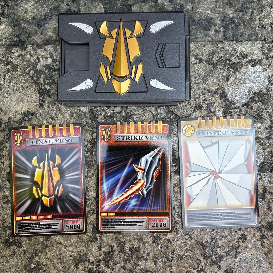 CSM Vバックル＆ドラグバイザー 仮面ライダー ガイ カードデッキ