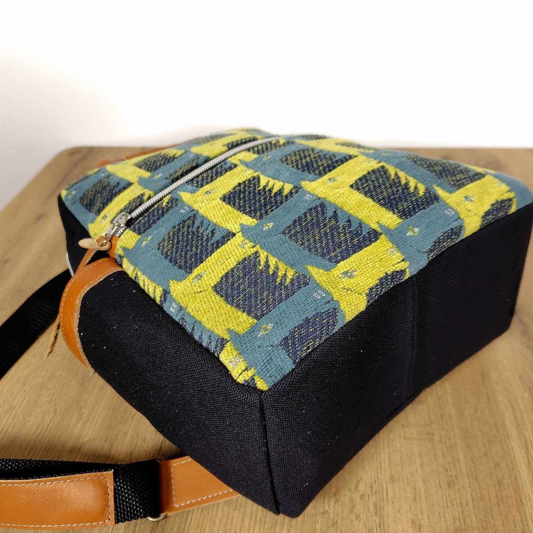 【１点のみ】ミナペルホネン/サラブレッドネイビー/ボストン型リュック本革キャメル