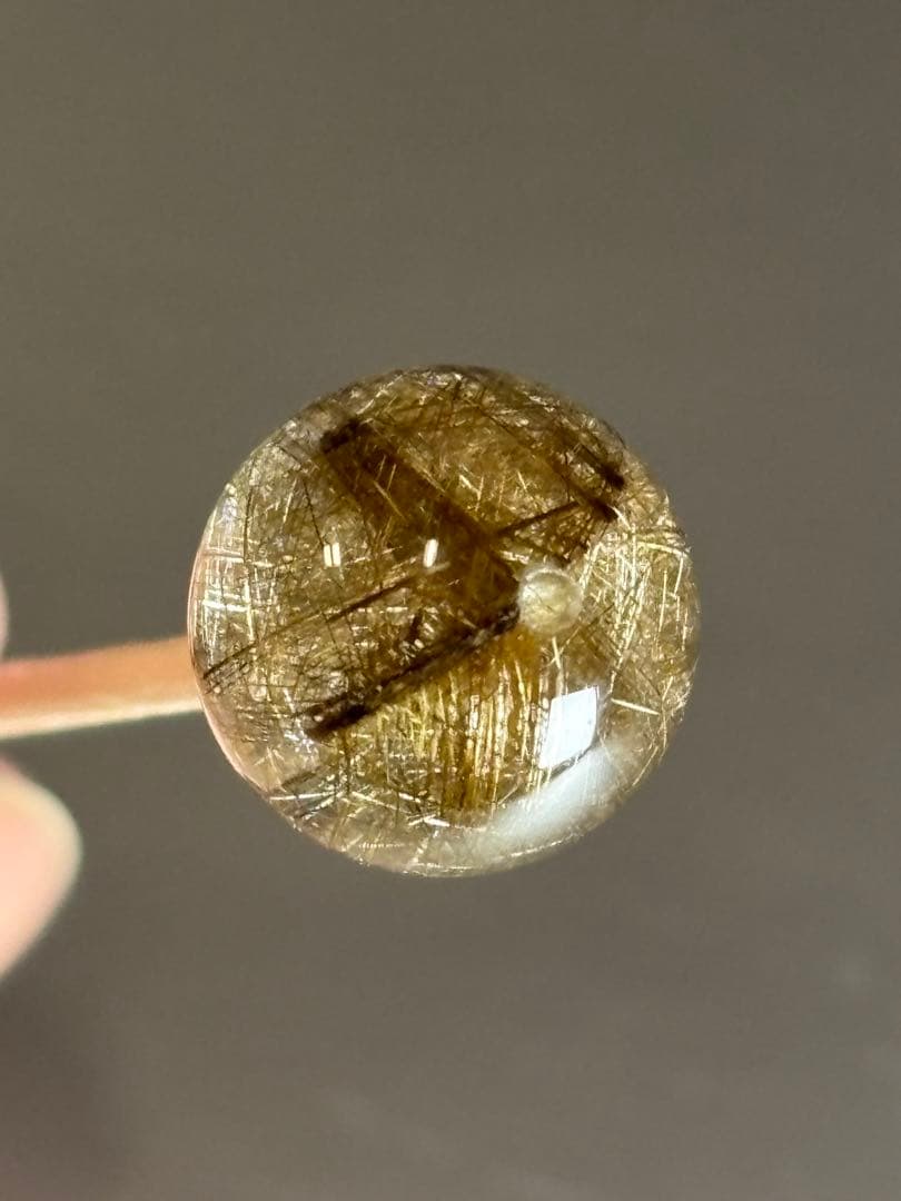 シルバールチル　粒　14.1mm トップクオリティ　水晶透明　貫通穴あり　パーツ