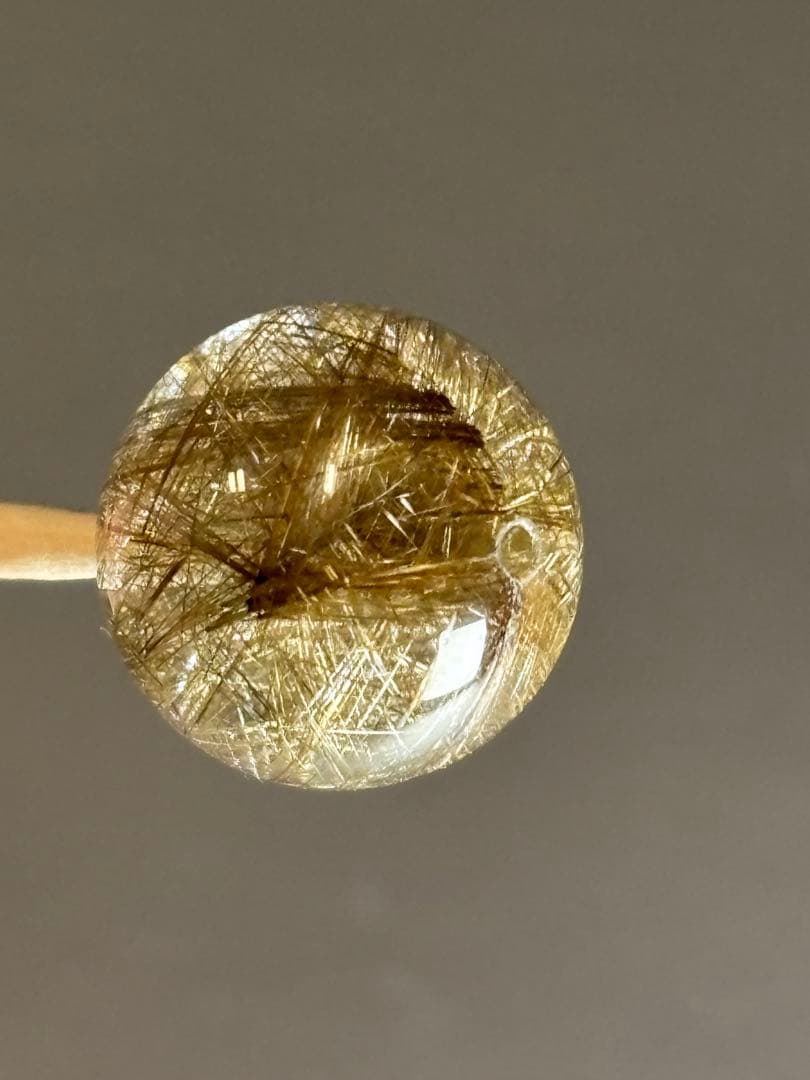 シルバールチル　粒　14.1mm トップクオリティ　水晶透明　貫通穴あり　パーツ