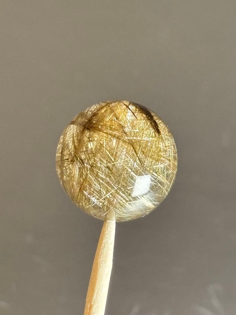 シルバールチル　粒　14.1mm トップクオリティ　水晶透明　貫通穴あり　パーツ