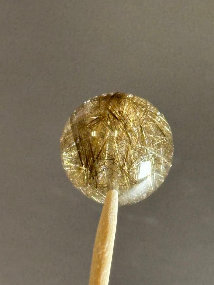 シルバールチル　粒　14.1mm トップクオリティ　水晶透明　貫通穴あり　パーツ