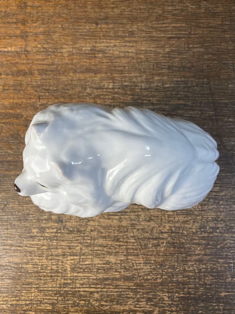 有田焼 伊平作 犬 白磁オブジェ 置き物 玄関 ポメラニアン