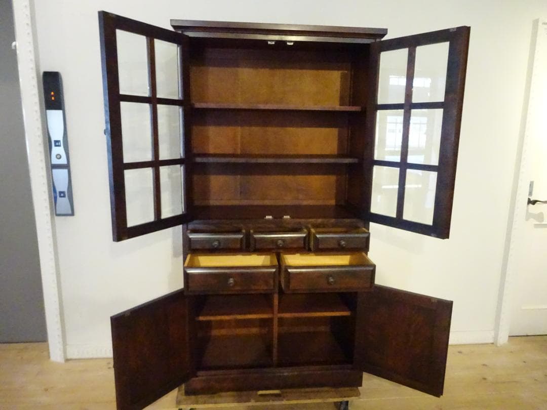 北海道民芸家具　HM160K　食器棚　カップボード　飾り棚　樺材　無垢