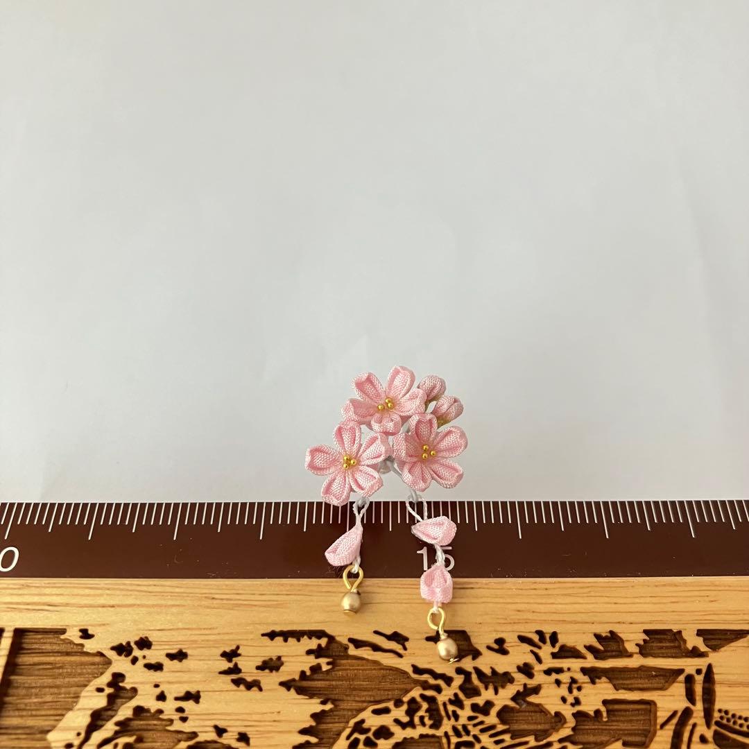 ドール用 うすピンク桜3輪かんざし 髪飾り リカちゃん 着物 ヘア