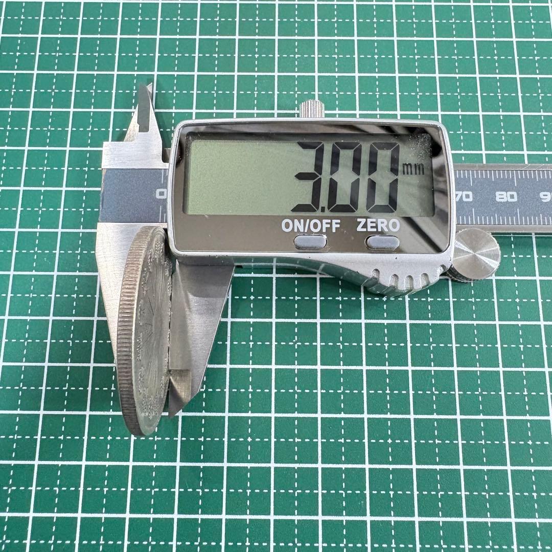 試鋳貨幣 旧一圓銀貨 明治三年 レプリカコイン 旧1円銀貨 - メルカリ