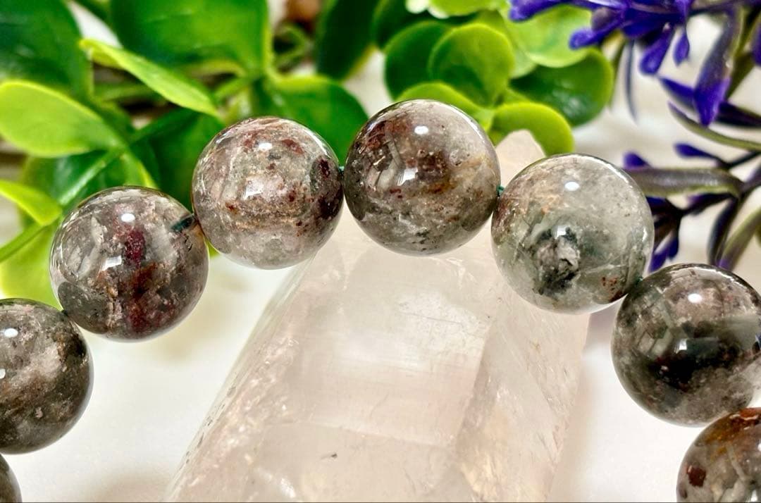 最高品質 成功と財運を象徴する大地の守護石 幻の龍鱗千層庭園水晶の大