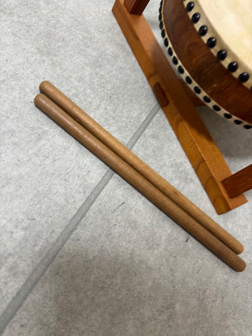 和太鼓　平胴太鼓　台座　バチ付き