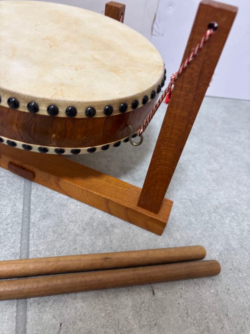 和太鼓　平胴太鼓　台座　バチ付き