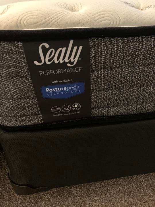 ベッドマットレス(フレーム付き)