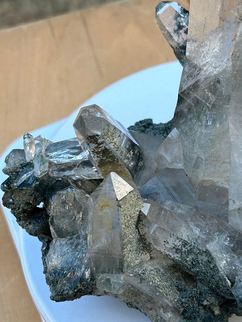 ネパールガネッシュヒマール産AAAAAヒマラヤ‼️モスクォーツ緑泥石クローライト