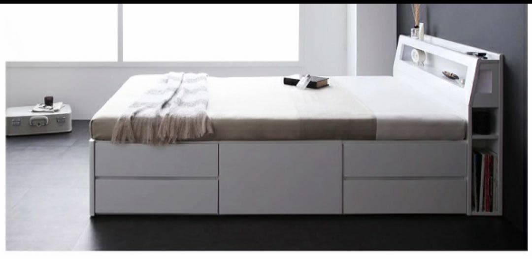 収納付きベッド　シングルサイズ　リアスター　モダンライト・コンセント付き