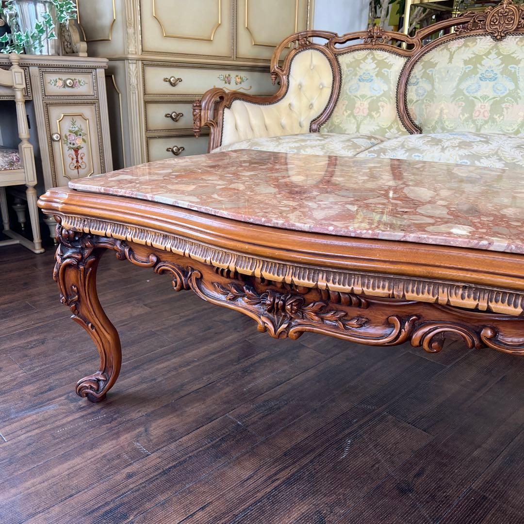 k489 イタリア製 見事なまでの彫刻装飾 センターテーブル 重厚感のある大理石