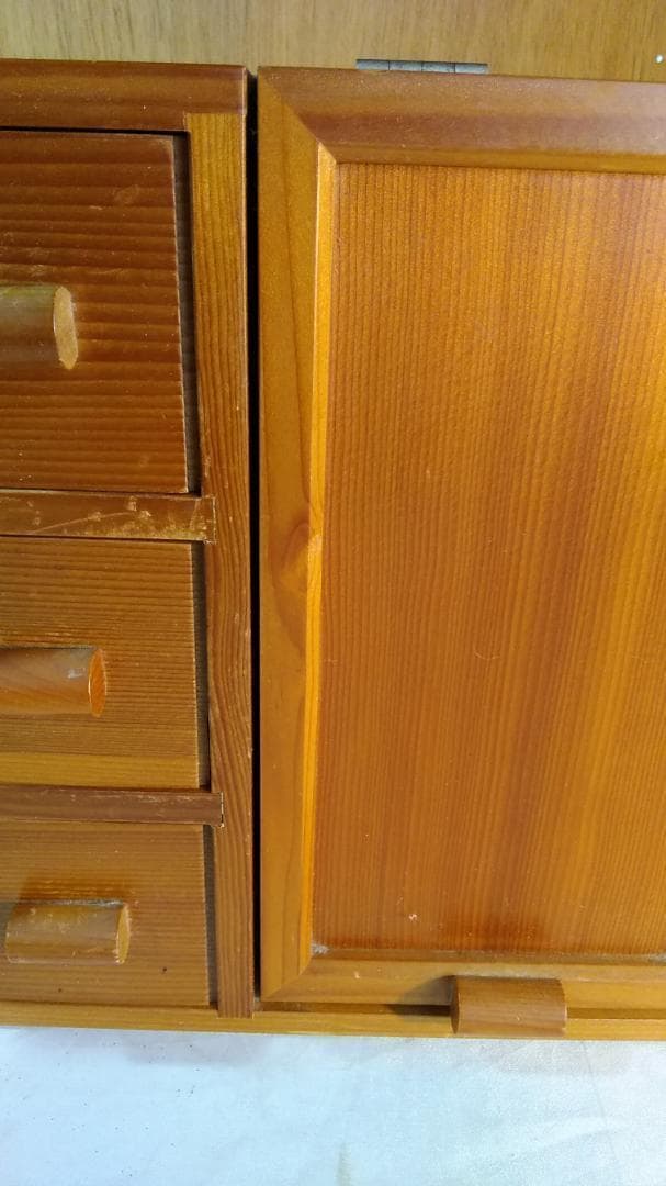 ビンテージ品　化粧台　アンティーク　小物入れ　木製 サ