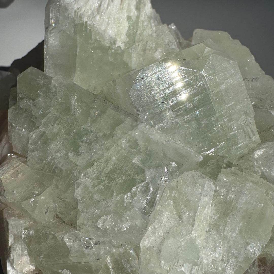 グリーンアポフィライト　原石