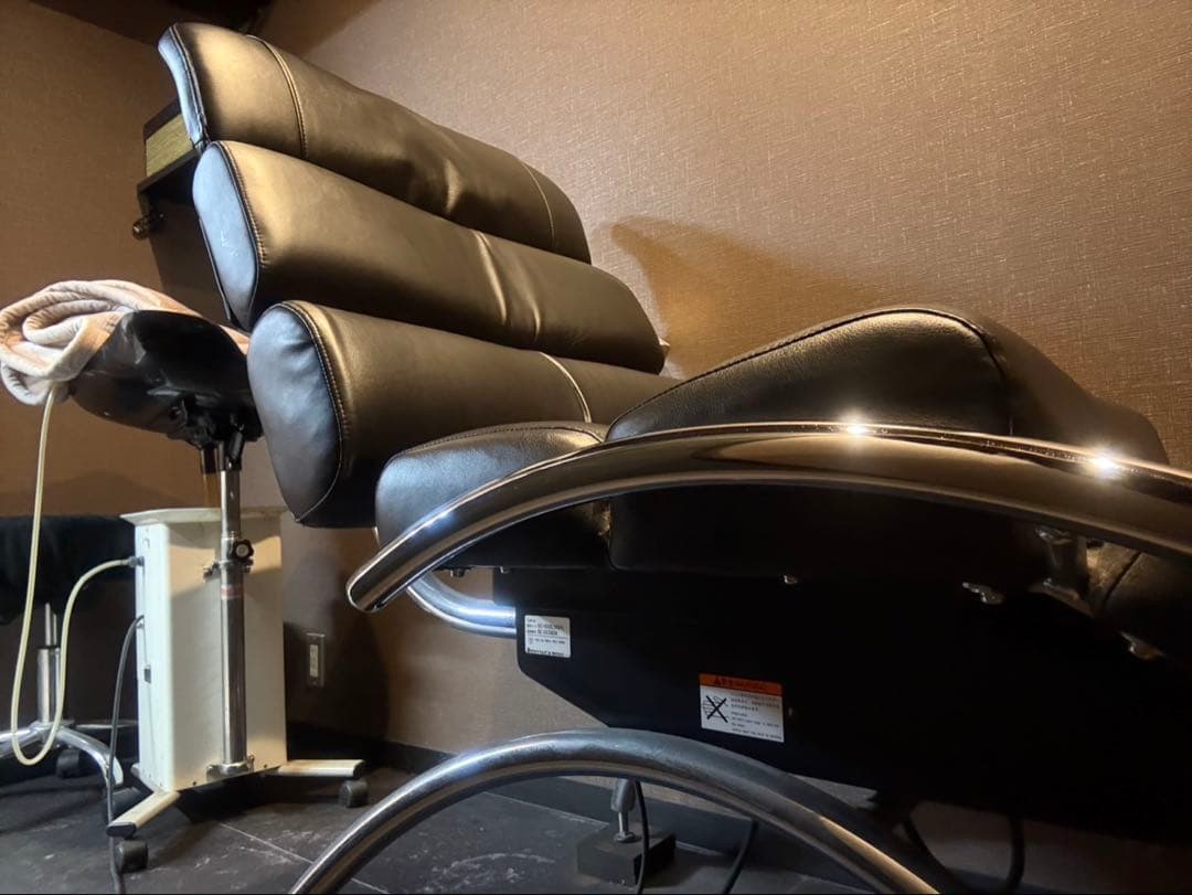 【CALMEカルム】タカラベルモント シャンプー椅子　左側スイッチ　1脚