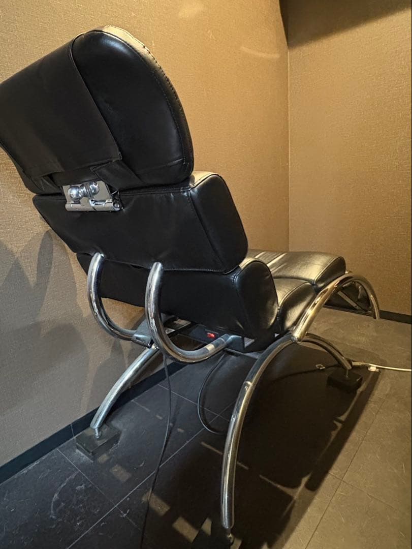 【CALMEカルム】タカラベルモント シャンプー椅子　左側スイッチ　1脚