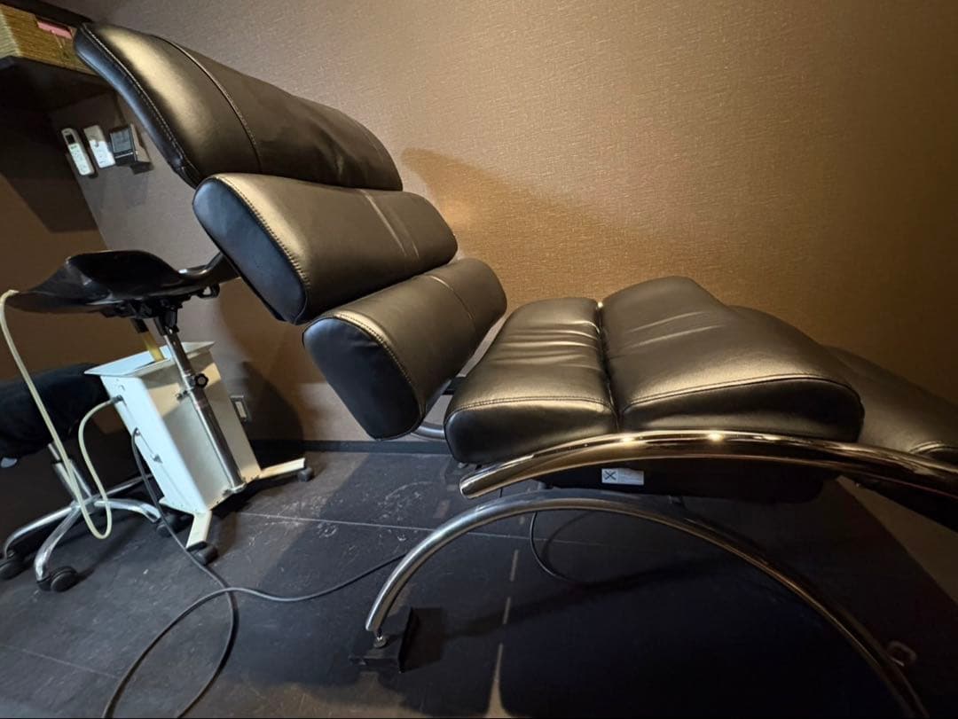 【CALMEカルム】タカラベルモント シャンプー椅子　左側スイッチ　1脚