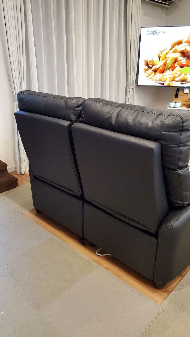 よし様　ニトリ　グラッゼ電動リクライニング　2人掛けソファ　 黒
