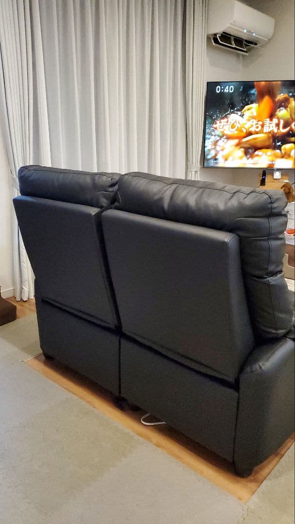 よし様　ニトリ　グラッゼ電動リクライニング　2人掛けソファ　 黒