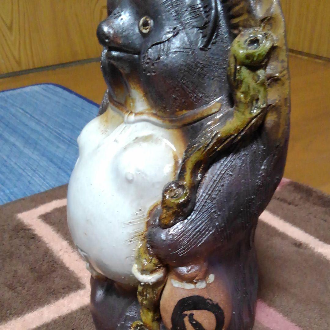 信楽焼　たぬきの置物