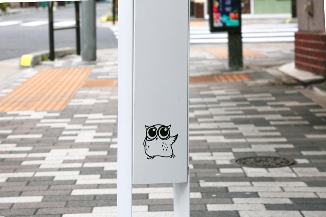 ☆値下げ、訳あり☆ オシャレ！スタンド 灰皿 角 ホワイト　大容量