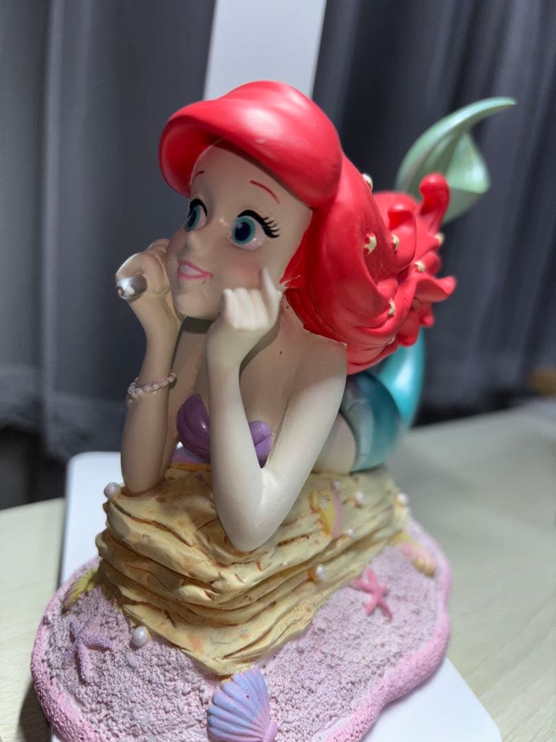 P*e様 アリエル 置物