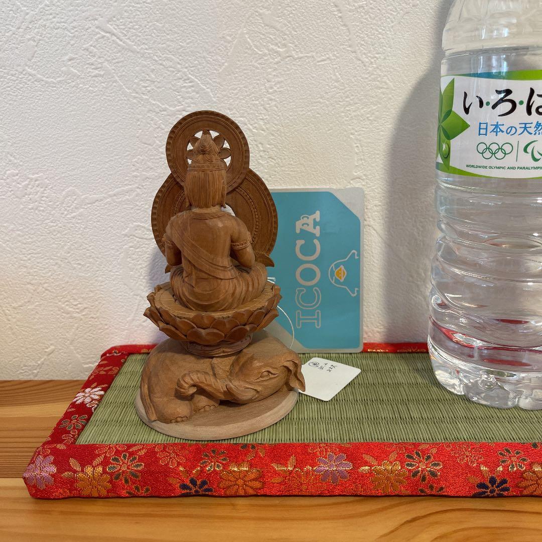 極希少 超美品　白檀普賢菩薩