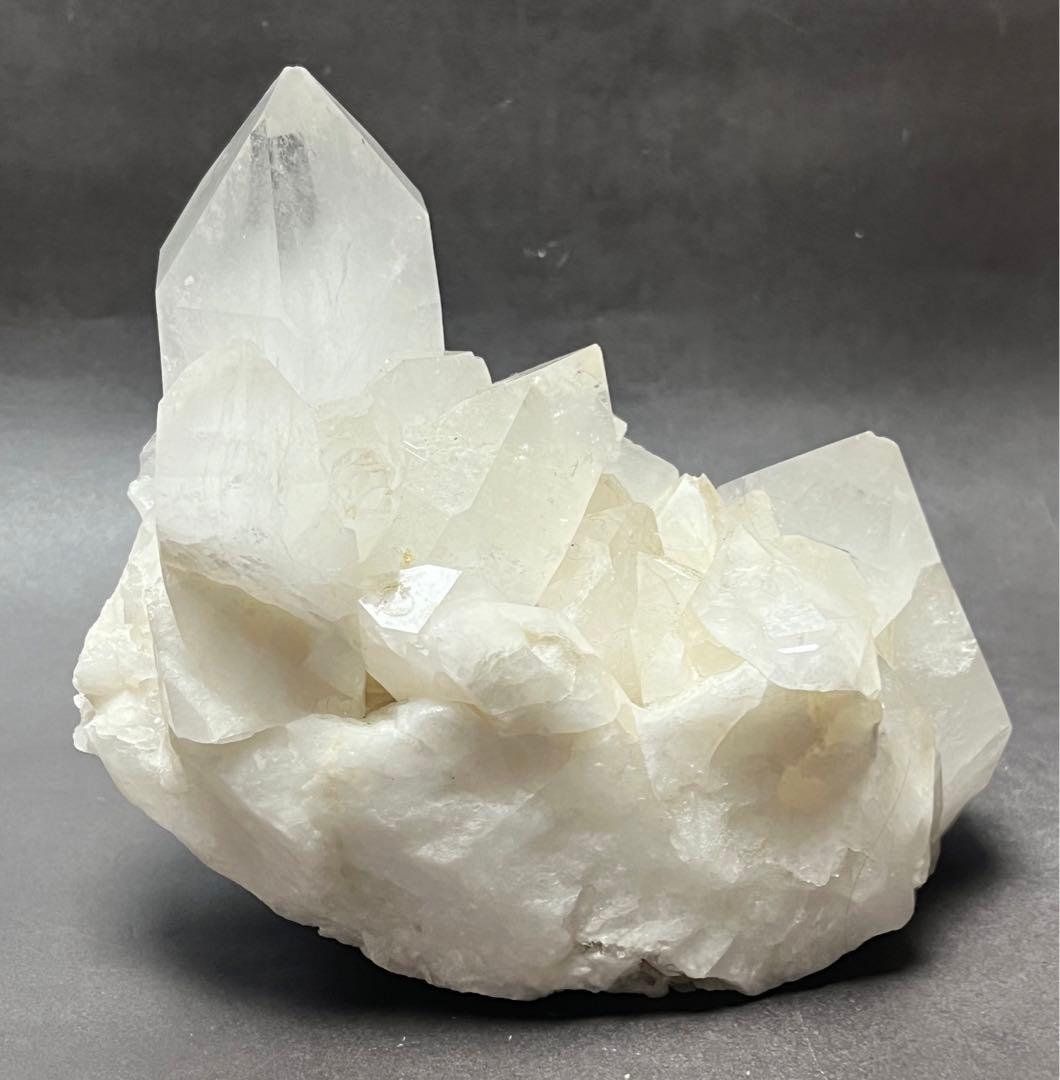 ブラジル産　水晶クラスター　1.3kg