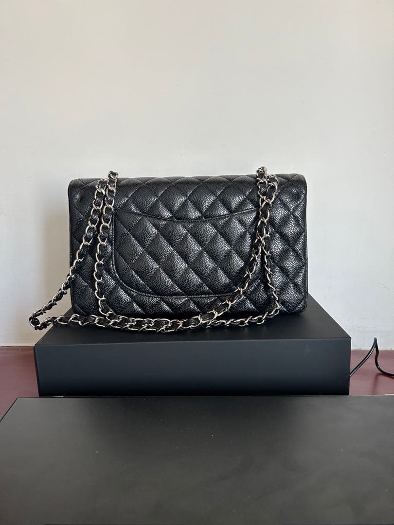 ブラックレザー ショルダーバッグ