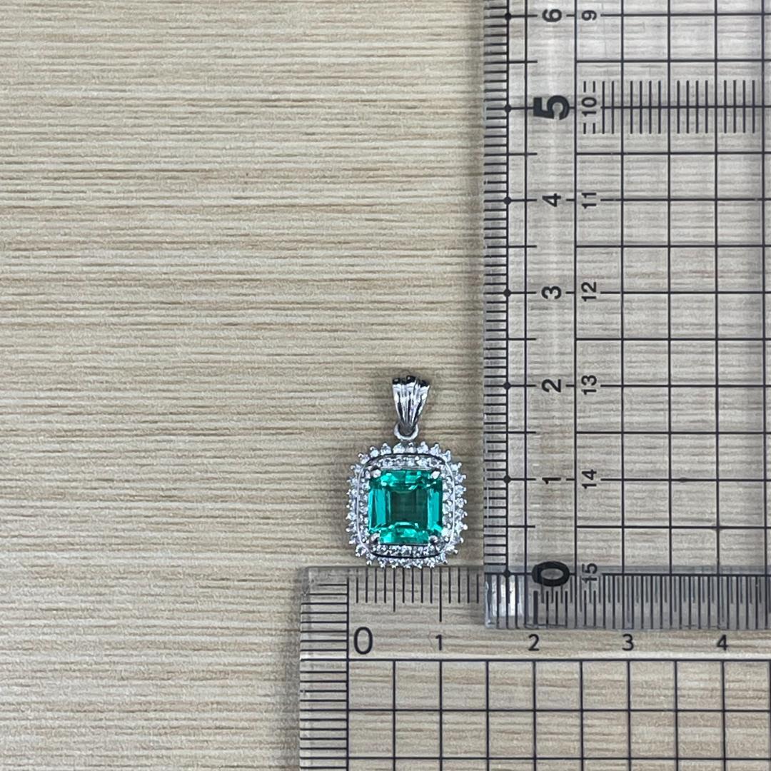 Pt900 エメラルド ダイヤモンド ペンダント