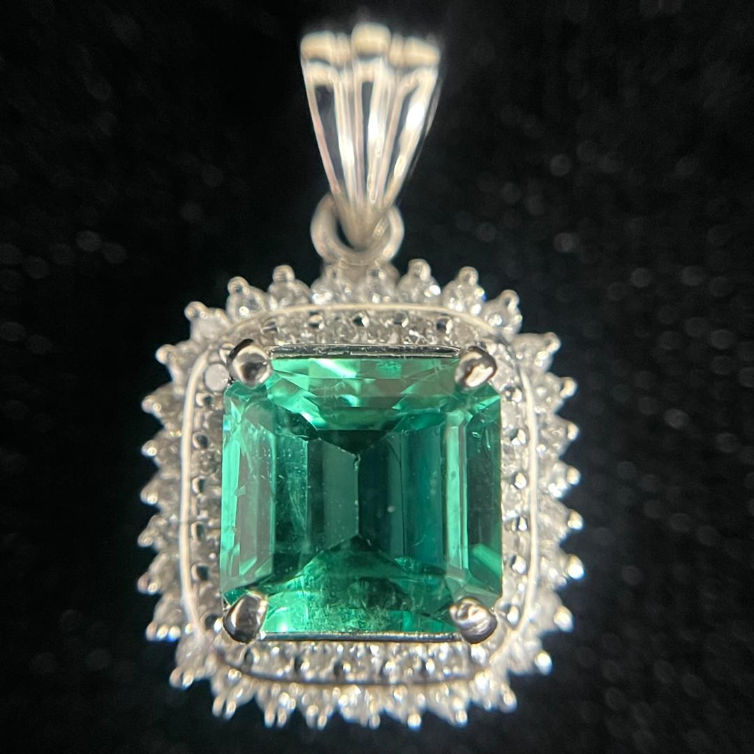 Pt900 エメラルド ダイヤモンド ペンダント