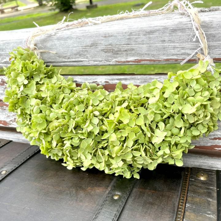 アナベル紫陽花　三日月リース