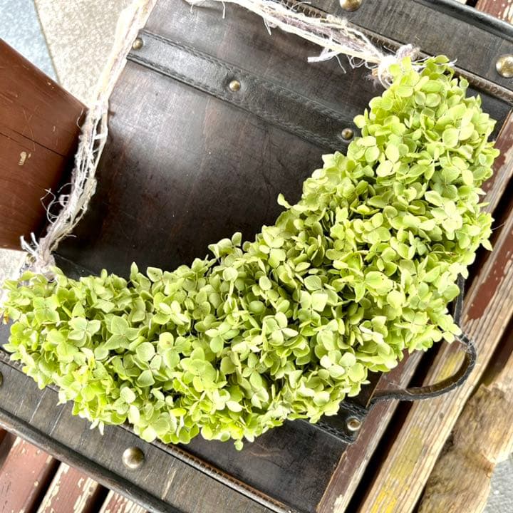 アナベル紫陽花　三日月リース