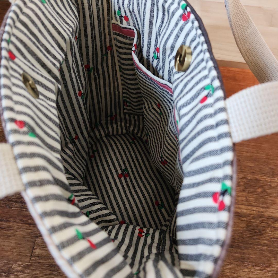 ゆ*ら様 コヤンイサムチョン　ニャンの毛糸のカゴバック　ハンドメイド